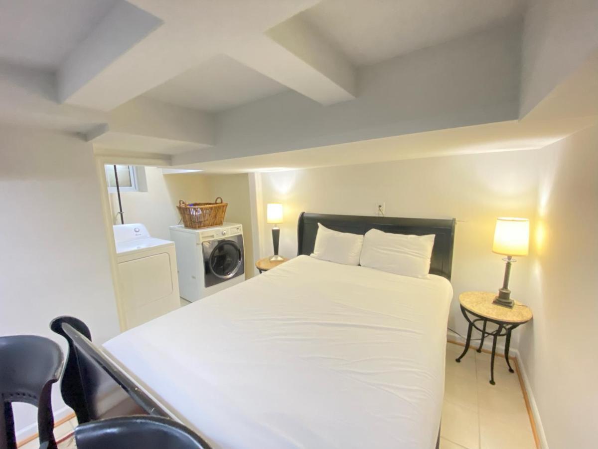 Comfy Basement Home 2 Bdrm1Den 3Queen Beds Distrito de Colúmbia Exterior foto