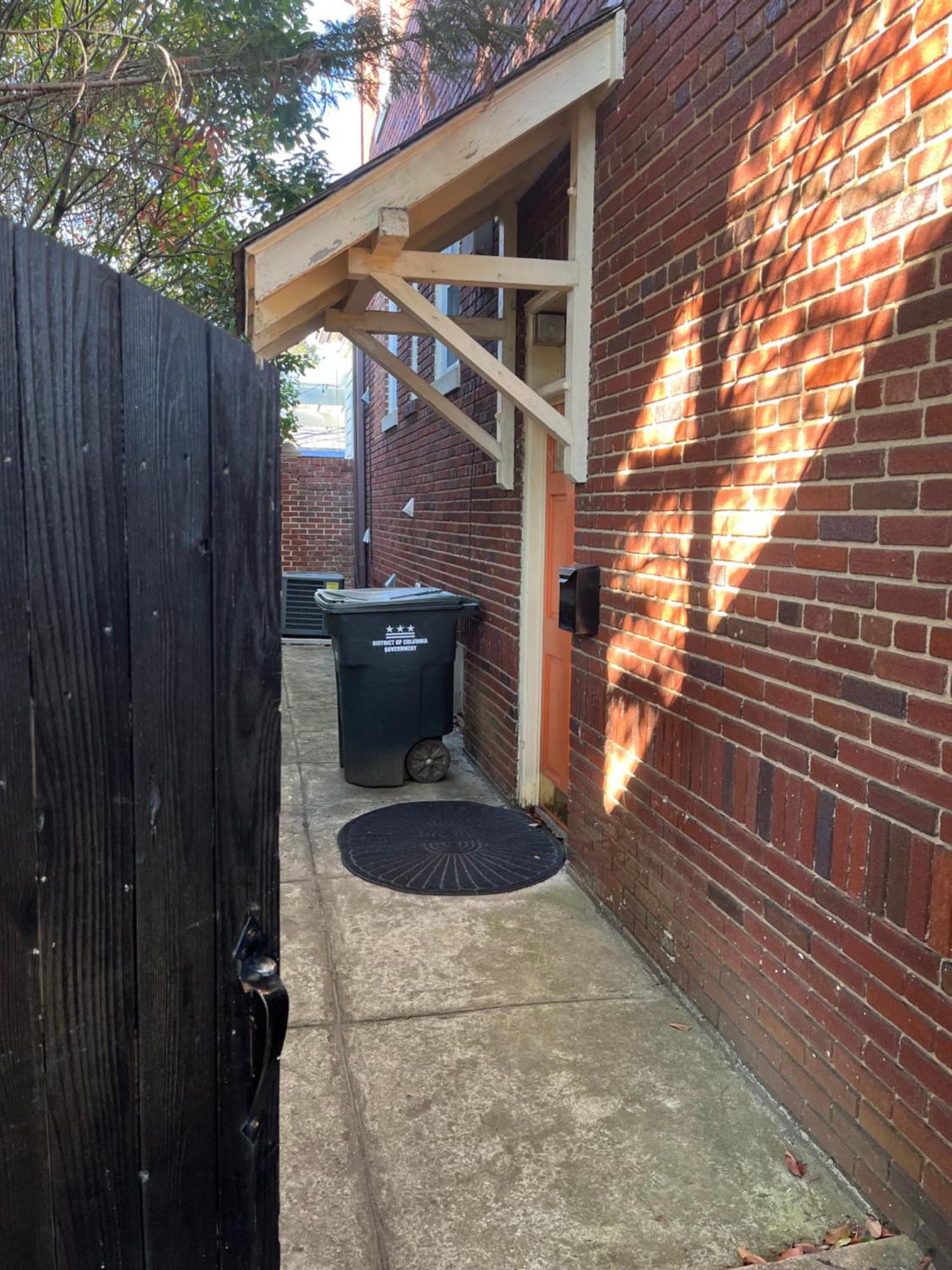 Comfy Basement Home 2 Bdrm1Den 3Queen Beds Distrito de Colúmbia Exterior foto